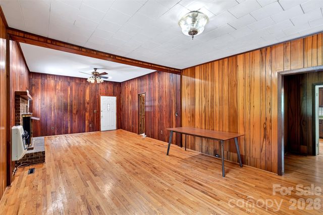 96 Huntsville Road, Marion, NC 28752