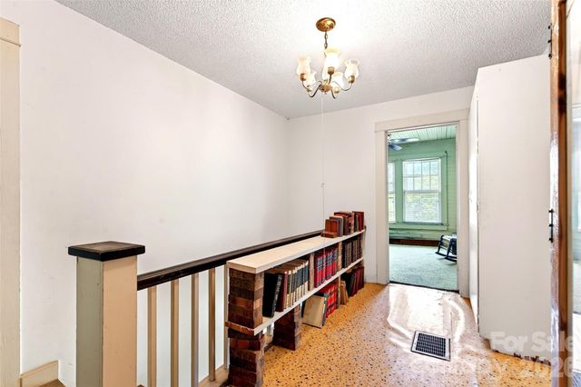 96 Huntsville Road, Marion, NC 28752