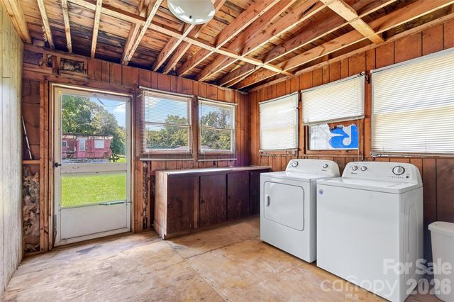 96 Huntsville Road, Marion, NC 28752