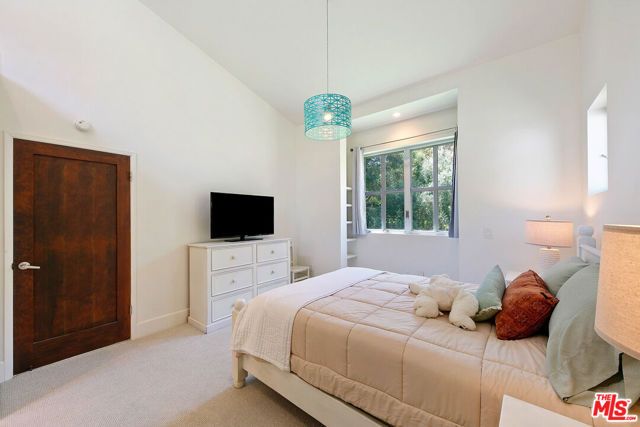 6314 Sycamore Meadows Drive, Malibu, CA 90265