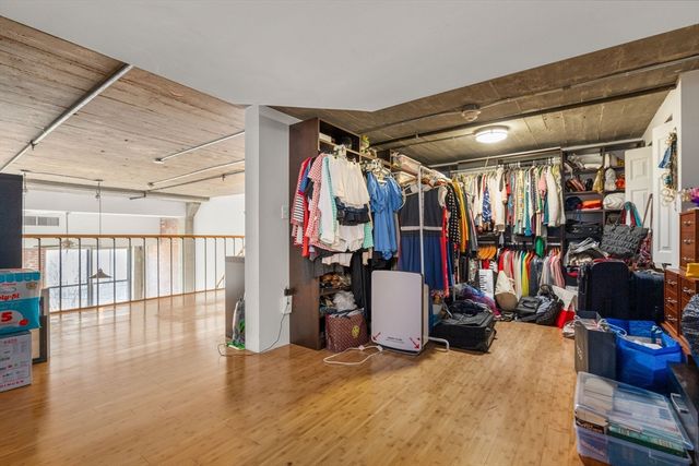 156 Porter St 353, Boston, MA 02128