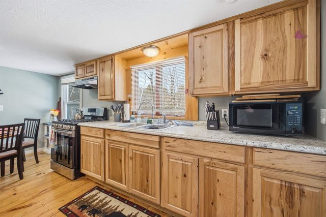 30 Moat Brook Drive, Conway, NH 03818