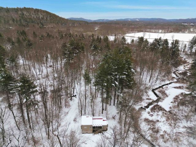 30 Moat Brook Drive, Conway, NH 03818