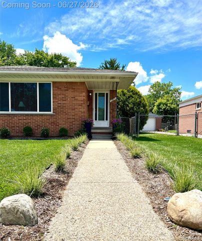 27909 Shock Street, St. Clair Shores, MI 48081