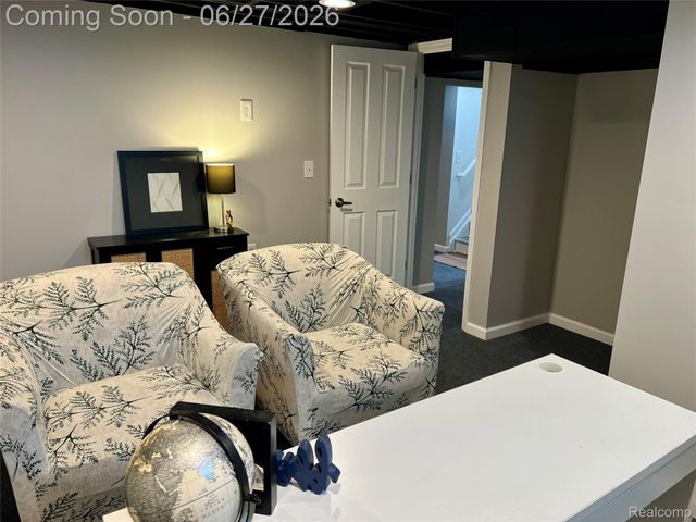 27909 Shock Street, St. Clair Shores, MI 48081