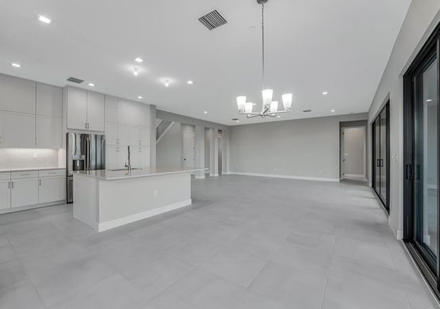 13531 Nesting Pines Way, Palm Beach Gardens, FL 33412