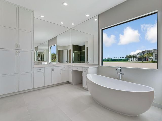13531 Nesting Pines Way, Palm Beach Gardens, FL 33412