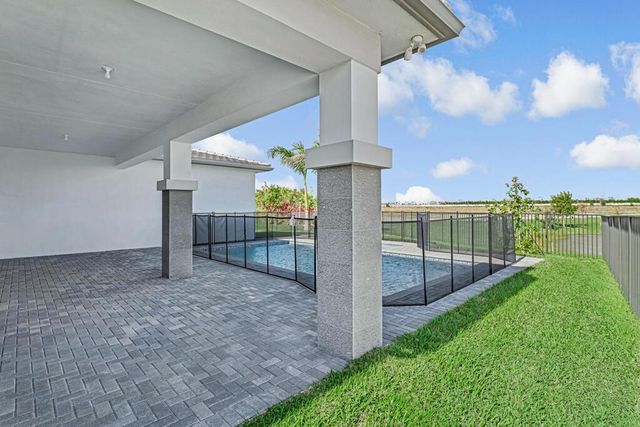 13531 Nesting Pines Way, Palm Beach Gardens, FL 33412