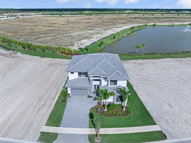 13531 Nesting Pines Way, Palm Beach Gardens, FL 33412