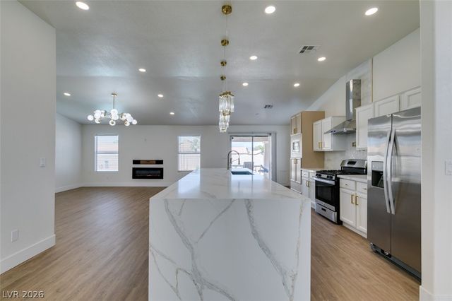 7824 Villa Finestra Drive, Las Vegas, NV 89128