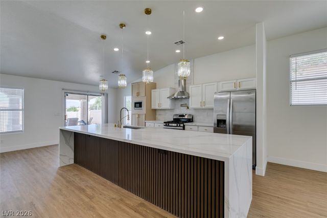 7824 Villa Finestra Drive, Las Vegas, NV 89128