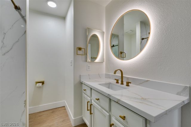 7824 Villa Finestra Drive, Las Vegas, NV 89128