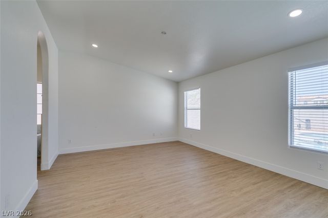 7824 Villa Finestra Drive, Las Vegas, NV 89128