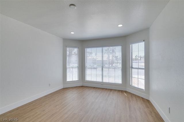 7824 Villa Finestra Drive, Las Vegas, NV 89128