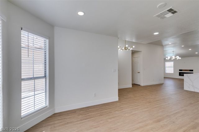 7824 Villa Finestra Drive, Las Vegas, NV 89128
