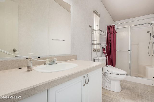 9231 W Ira Street, Tucson, AZ 85735