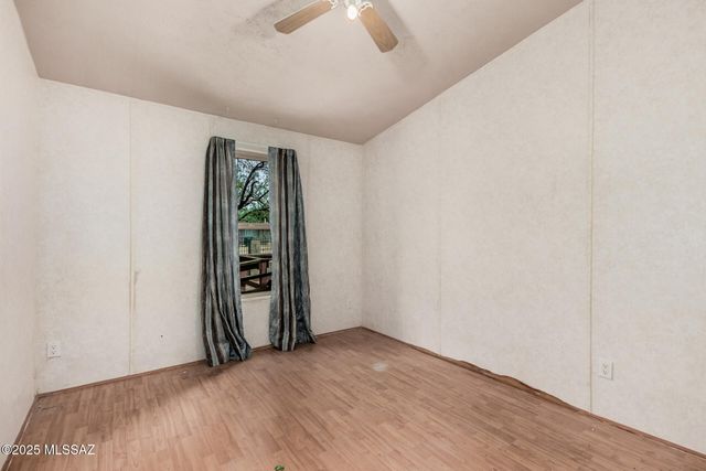 9231 W Ira Street, Tucson, AZ 85735