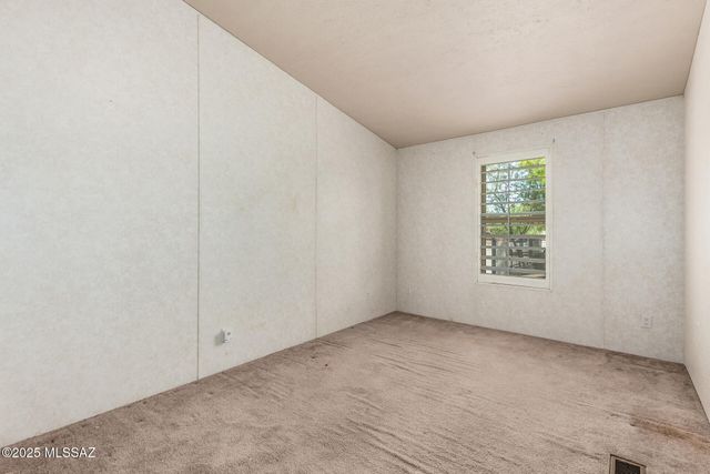 9231 W Ira Street, Tucson, AZ 85735