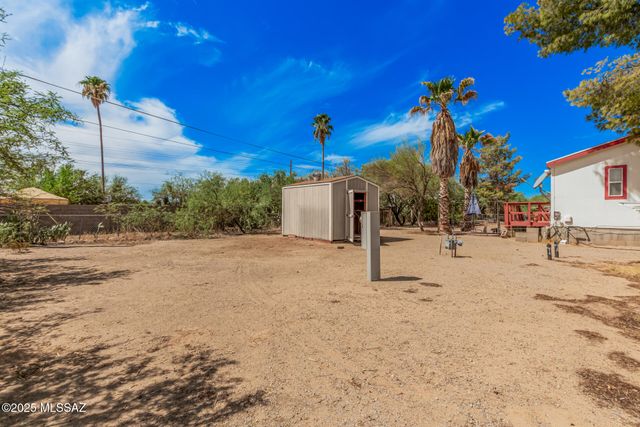 9231 W Ira Street, Tucson, AZ 85735