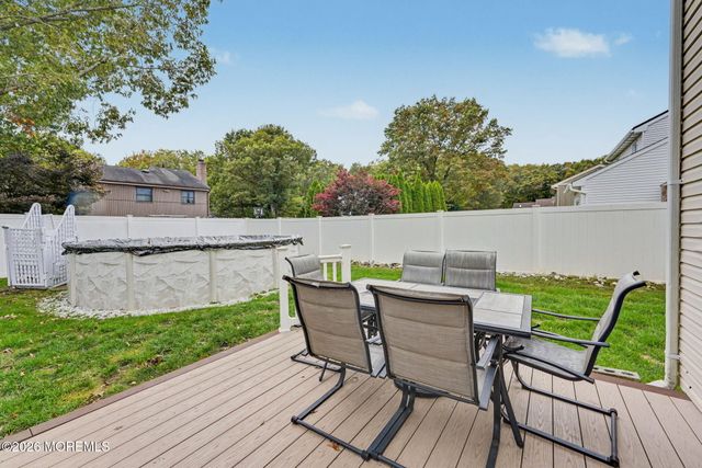 6 Scarlet Lane, Howell, NJ 07731
