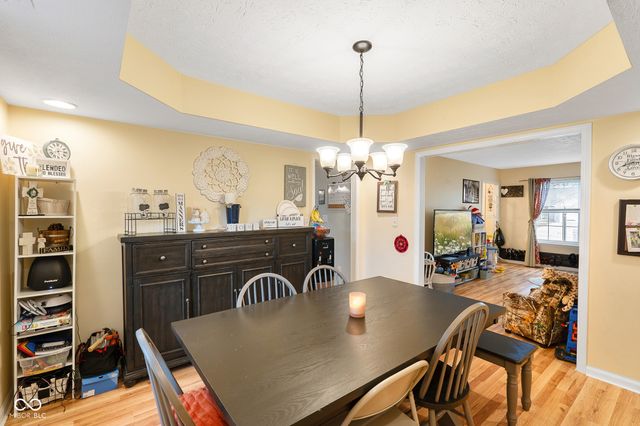 1039 E White Ash Court, Mooresville, IN 46158