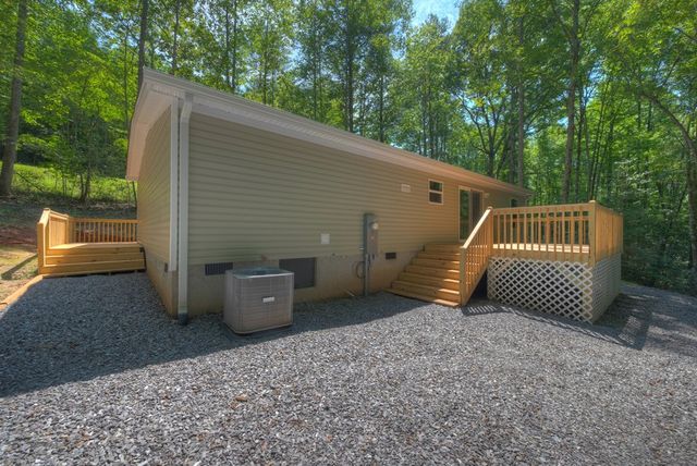 1254 Friendship Church Road, Murphy, NC 28906
