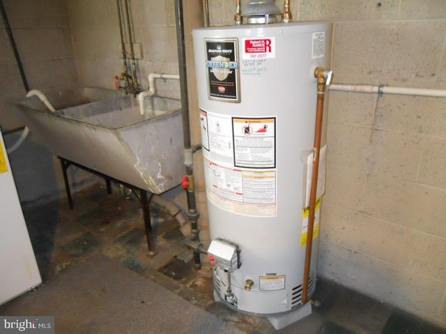 909 BRIGHTON AVE, Reading, PA 19606