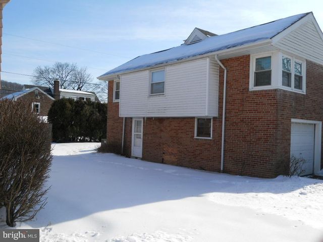 909 BRIGHTON AVE, Reading, PA 19606