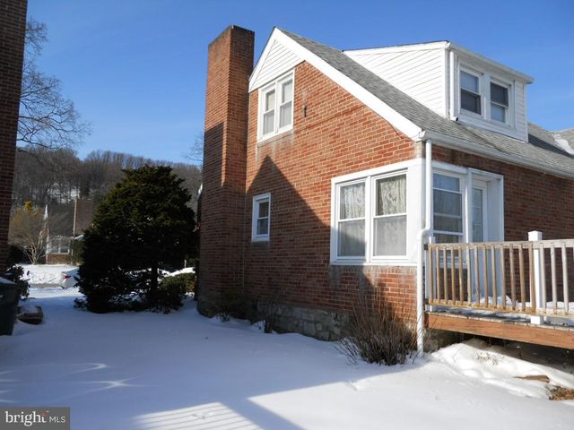 909 BRIGHTON AVE, Reading, PA 19606
