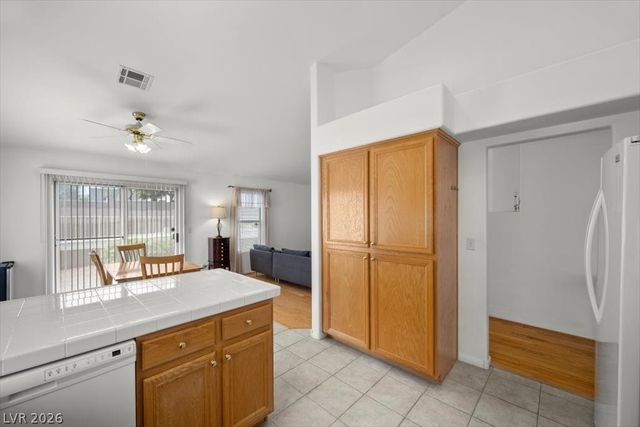 3743 Tohono Canyon Street, Las Vegas, NV 89147