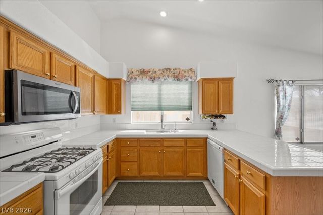 3743 Tohono Canyon Street, Las Vegas, NV 89147