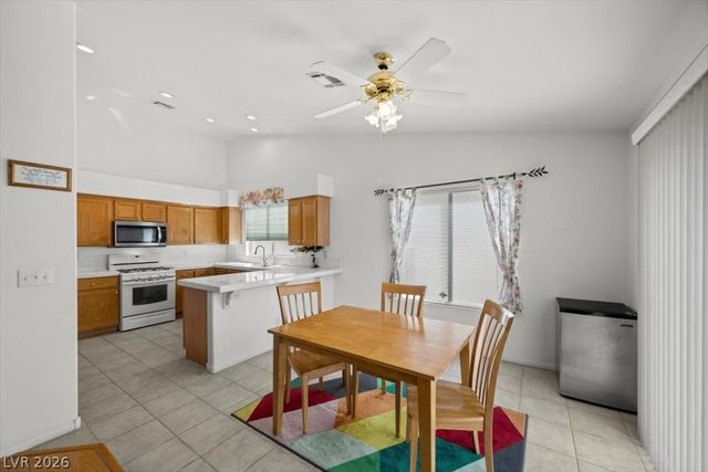 3743 Tohono Canyon Street, Las Vegas, NV 89147
