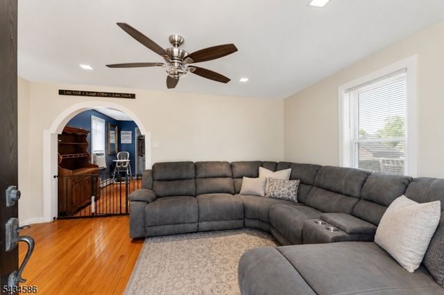 177 Pulaski Ave, Sayreville Boro, NJ 08872