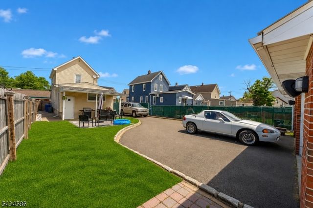 177 Pulaski Ave, Sayreville Boro, NJ 08872