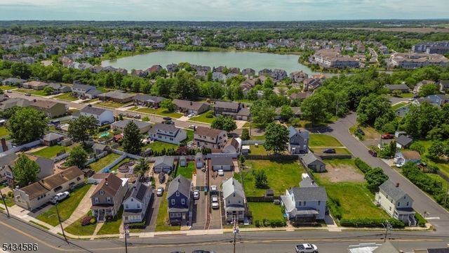177 Pulaski Ave, Sayreville Boro, NJ 08872