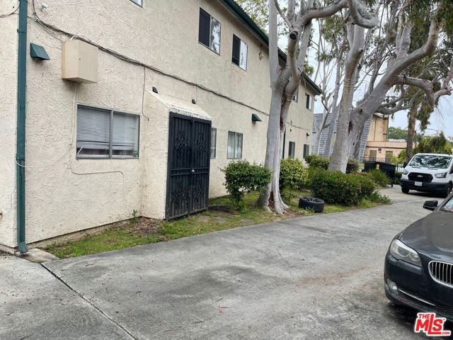 4400 W Washington Boulevard, Los Angeles, CA 90016