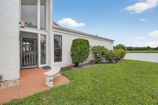 19620 Sawgrass Circle 2802, Boca Raton, FL 33434