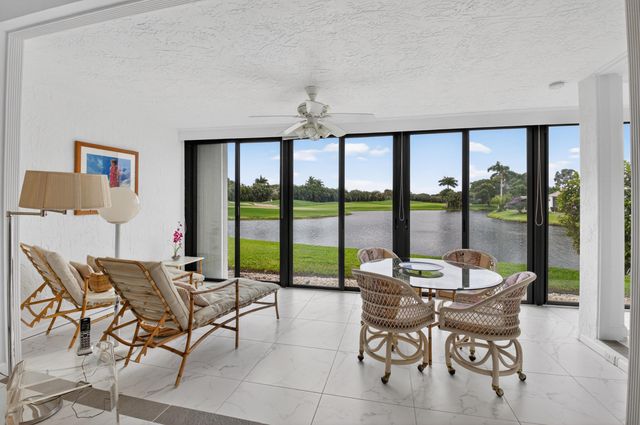 19620 Sawgrass Circle 2802, Boca Raton, FL 33434