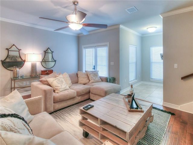 3100 Fairfield Avenue 4D, Shreveport, LA 71104
