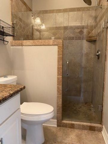 3100 Fairfield Avenue 4D, Shreveport, LA 71104