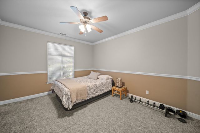 3921 Silver Lace Lane, Redding, CA 96001