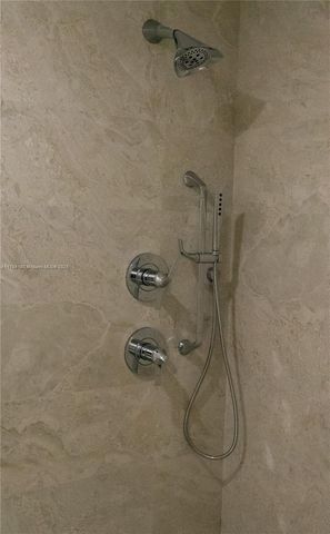 488 NE 18 St 1809, Miami, FL 33132