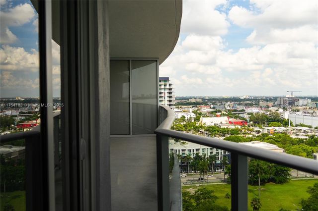 488 NE 18 St 1809, Miami, FL 33132