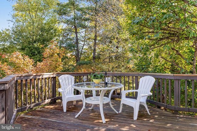 14404 COACHWAY DR, Centreville, VA 20120