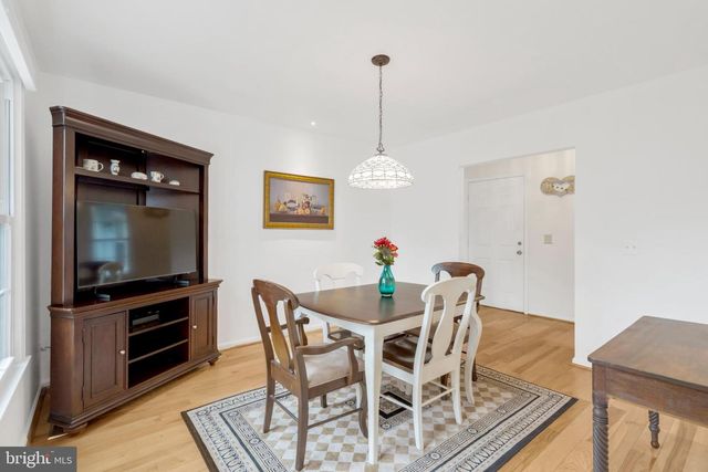 14404 COACHWAY DR, Centreville, VA 20120