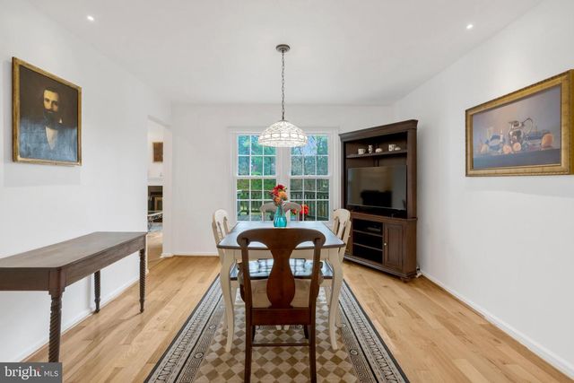 14404 COACHWAY DR, Centreville, VA 20120