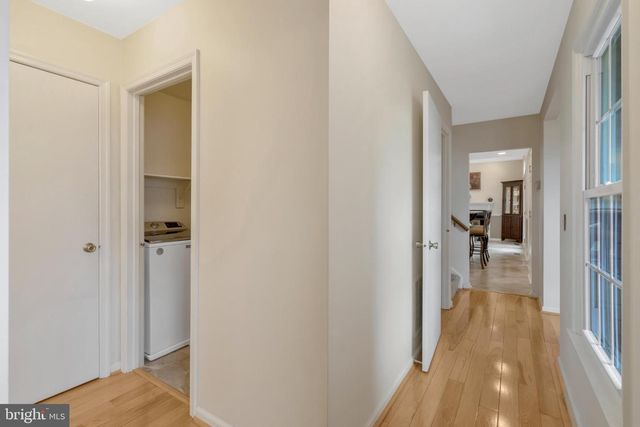 14404 COACHWAY DR, Centreville, VA 20120