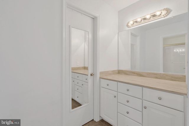 14404 COACHWAY DR, Centreville, VA 20120