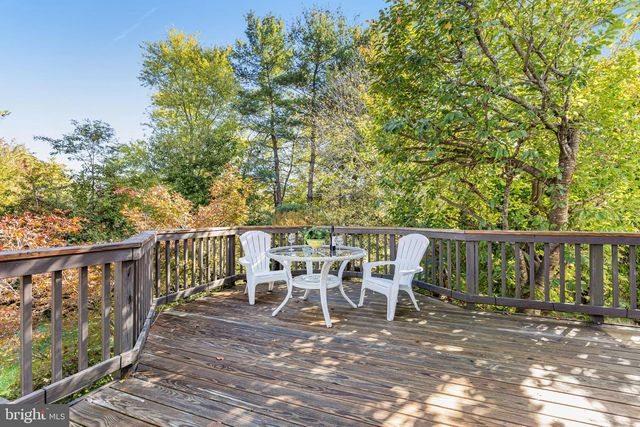 14404 COACHWAY DR, Centreville, VA 20120