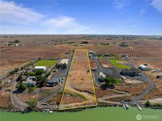 7416 Stonecrest Road NE, Moses Lake, WA 98837